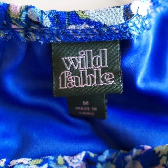 Wild Fable™ Puff Short Sleeve Sweetheart Neck Tiny Top in Blue Floral SZ M NWOT - Picture 5 of 8
